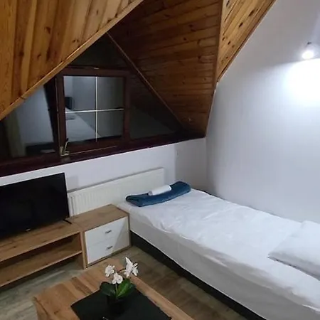 Bed and breakfast Miedzy Parkami Milicz