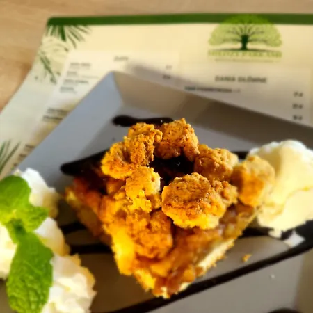 Miedzy Parkami Bed and breakfast 3*