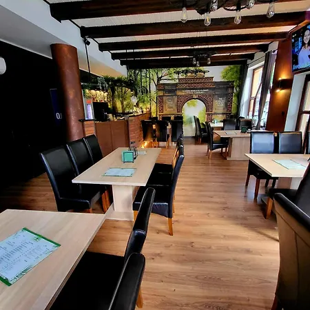 Między Parkami Nocleg ze śniadaniem