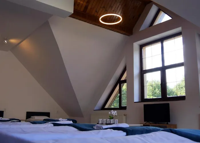 Bed & Breakfast Miedzy Parkami 3*