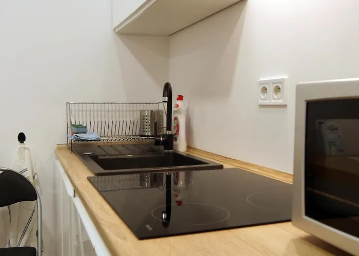 Miedzy Parkami Bed & Breakfast